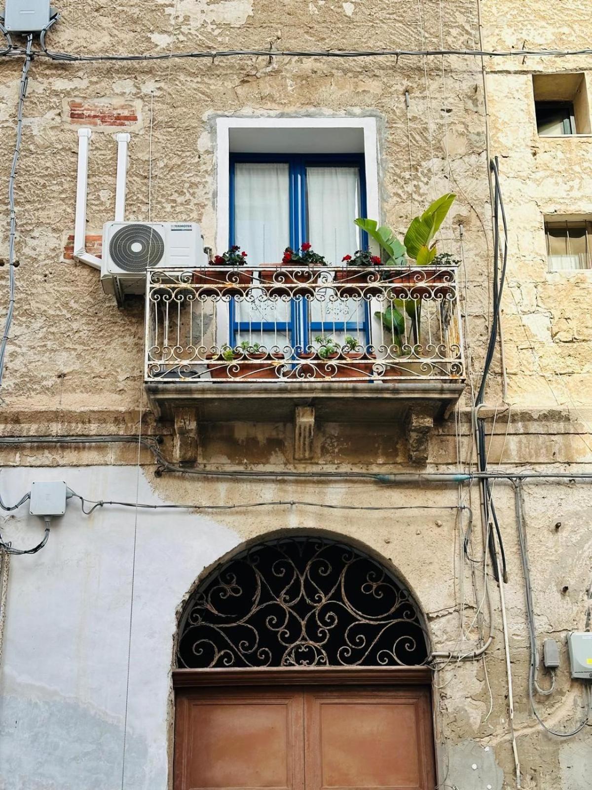 Apartmán Donna Jona Trapani Exteriér fotografie
